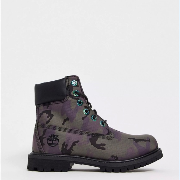 Timberland 6” IRIDESCENT WATERPROOF BOOT IN BLACK CAMO matte leather & metallic - Picture 5 of 14